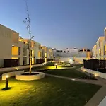 Luxury 2Br Apartment With Pool, Bikes & Garden شقة تافيرا