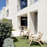 Luxury 2Br Apartment With Pool, Bikes & Garden Apartmán