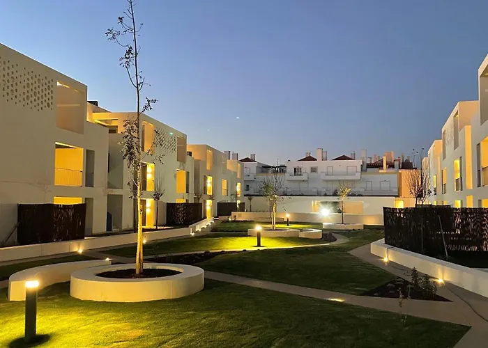 House T2 By Portugal Hideaway דירה טאווירה